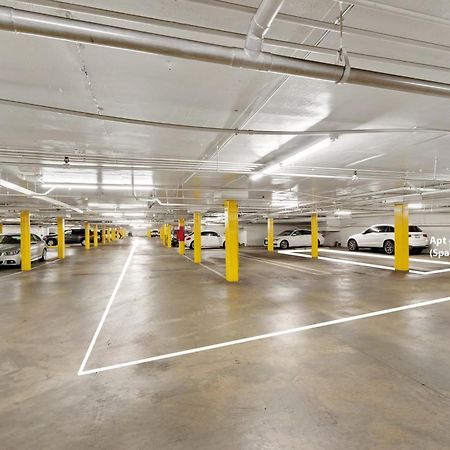 Beverly Hills Chic 2 Bed 2Bath With Patio And Parking 309 ロサンゼルス エクステリア 写真