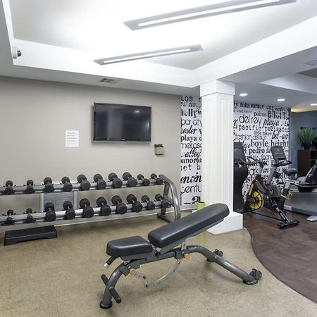 Beverly Hills Chic 2 Bed 2Bath With Patio And Parking 309 ロサンゼルス エクステリア 写真